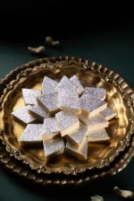 Kaju Katri